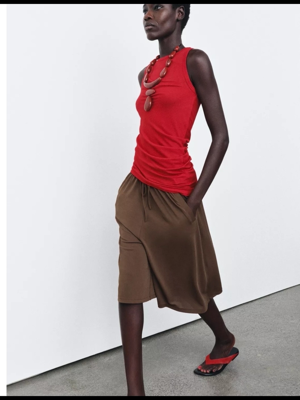 Draped Sleevless Zara Red Top Size L